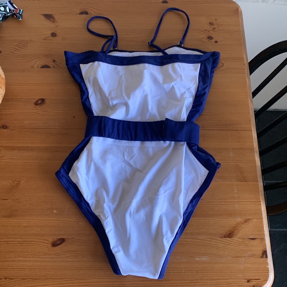 XL, white and blue one piece swimsuit - Picture 3 of 5